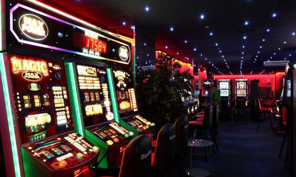 ایک اکاؤنٹ بنائیں یا Lucky Red Casino کیسینو میں لاگ ان کریں۔